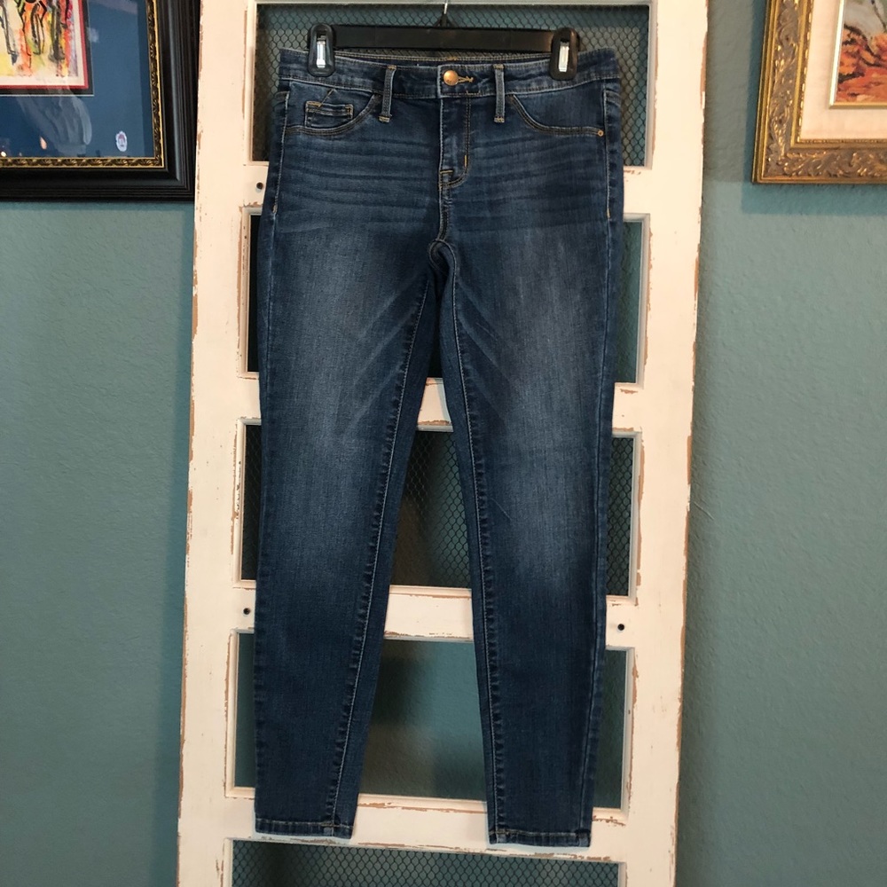 Mossimo mid-rise jegging, size 2